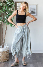 Load image into Gallery viewer, Loose Casual Cinched Pants